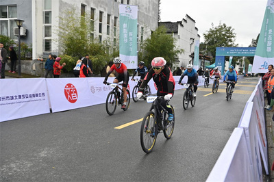 石臺縣隆重舉辦體育賽事活動，點燃全民運動熱潮